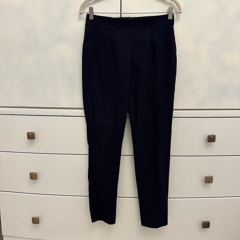 Calvin Klein dark Navy Cropped Pants size 8